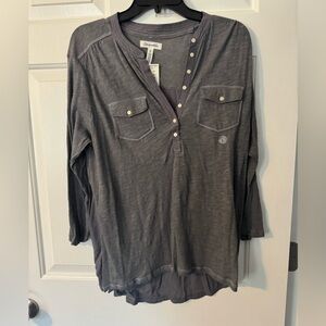 Gray Aeropostale Top